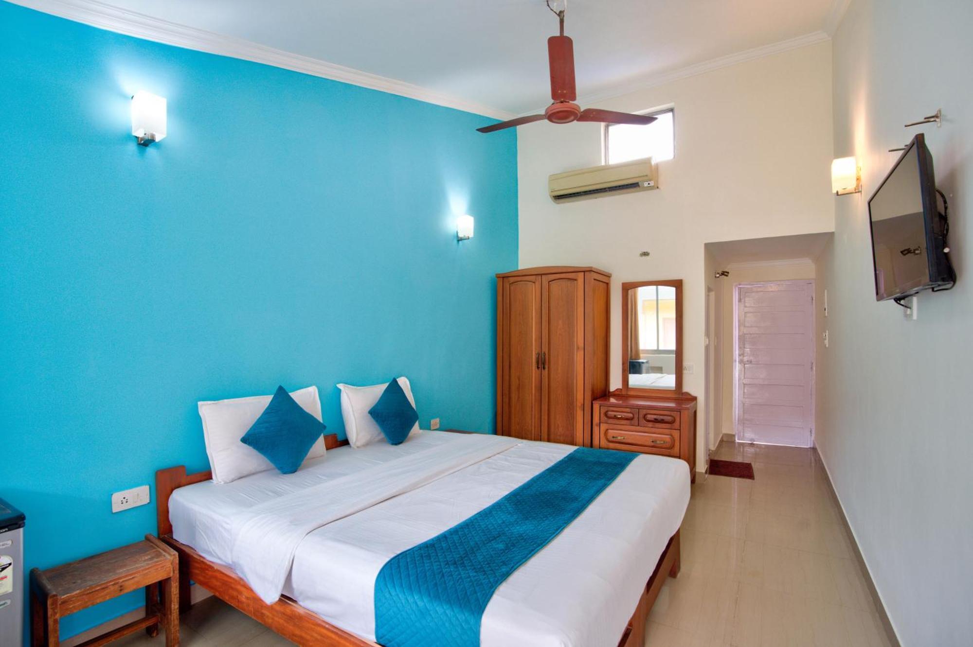 Candolim Beach Vaddo 15 Calangute Bagian luar foto