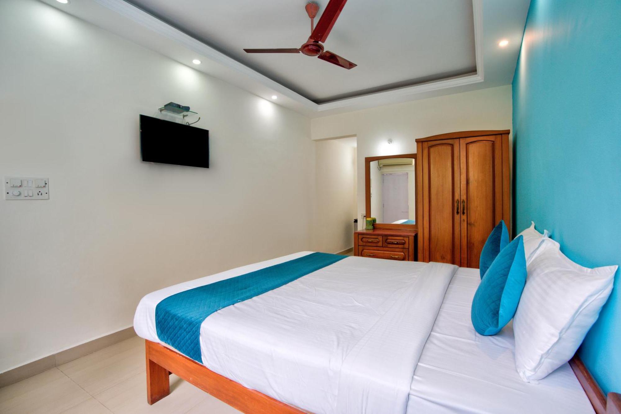 Candolim Beach Vaddo 15 Calangute Bagian luar foto
