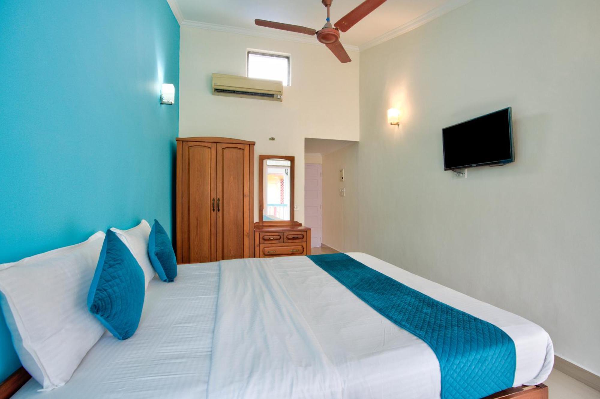 Candolim Beach Vaddo 15 Calangute Bagian luar foto